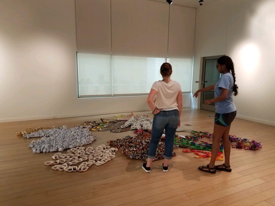 MSC VAC committee decorating for a workshop